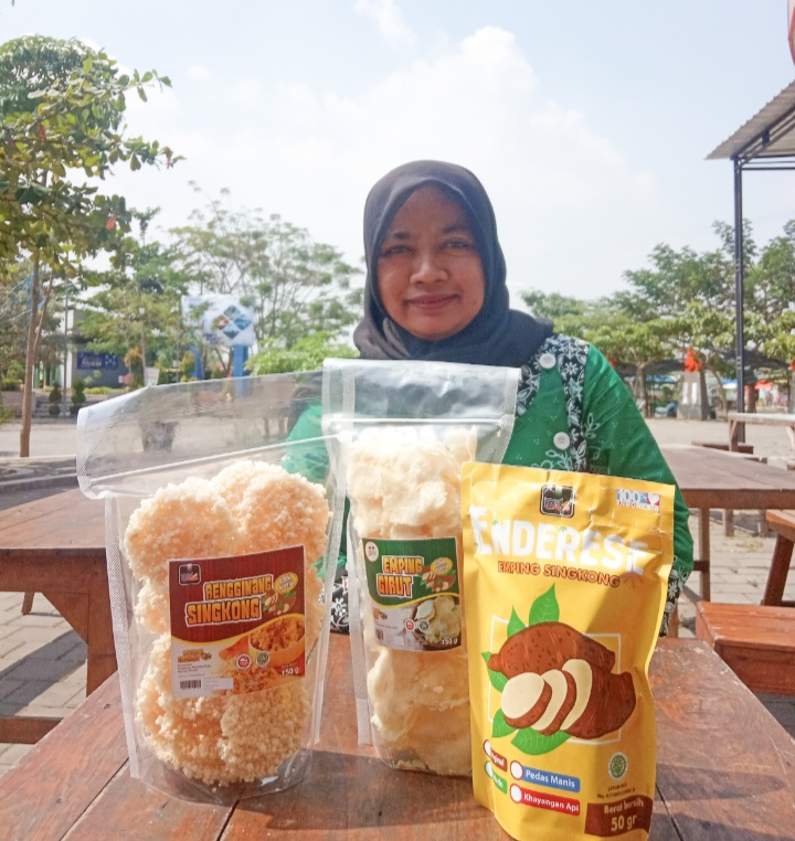 Wanita Asal Ngasem Kembangkan Umbi Jadi Camilan Berharga Jual Tinggi