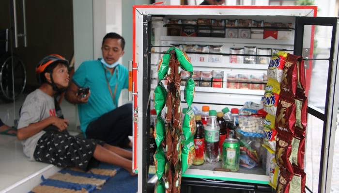 Semakin Bersemangat setelah Pakai Motor Roda Tiga, Omzet Jualan Gading Bertambah