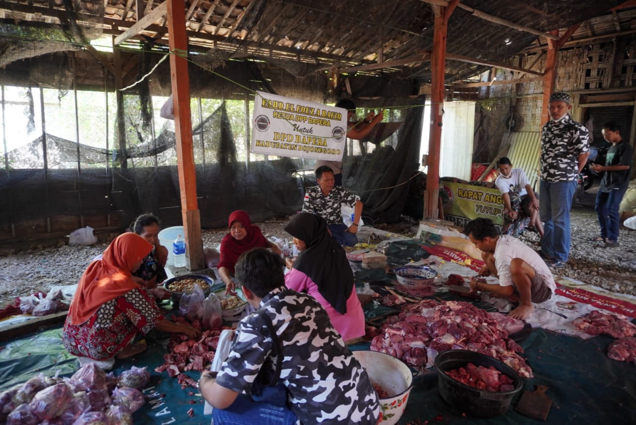 Bentuk Aksi Sosial, DPD BAPERA Bojonegoro Kurban 2 Sapi