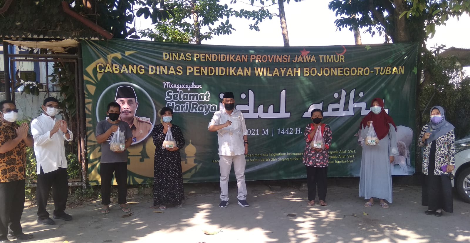 Cabdindik Bojonegoro Potong Kurban di RPH