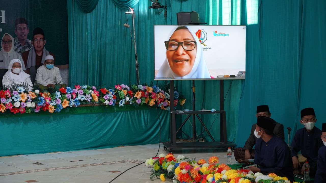 Demi Pembangunan Berkelanjutan, Program Dua Sarjana Satu Desa Jadi Harapan