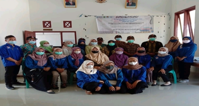 Lolos Program Kemendikbud, HMP UEC IKIP Bojonegoro Sosialisasi PHP2D di Malo