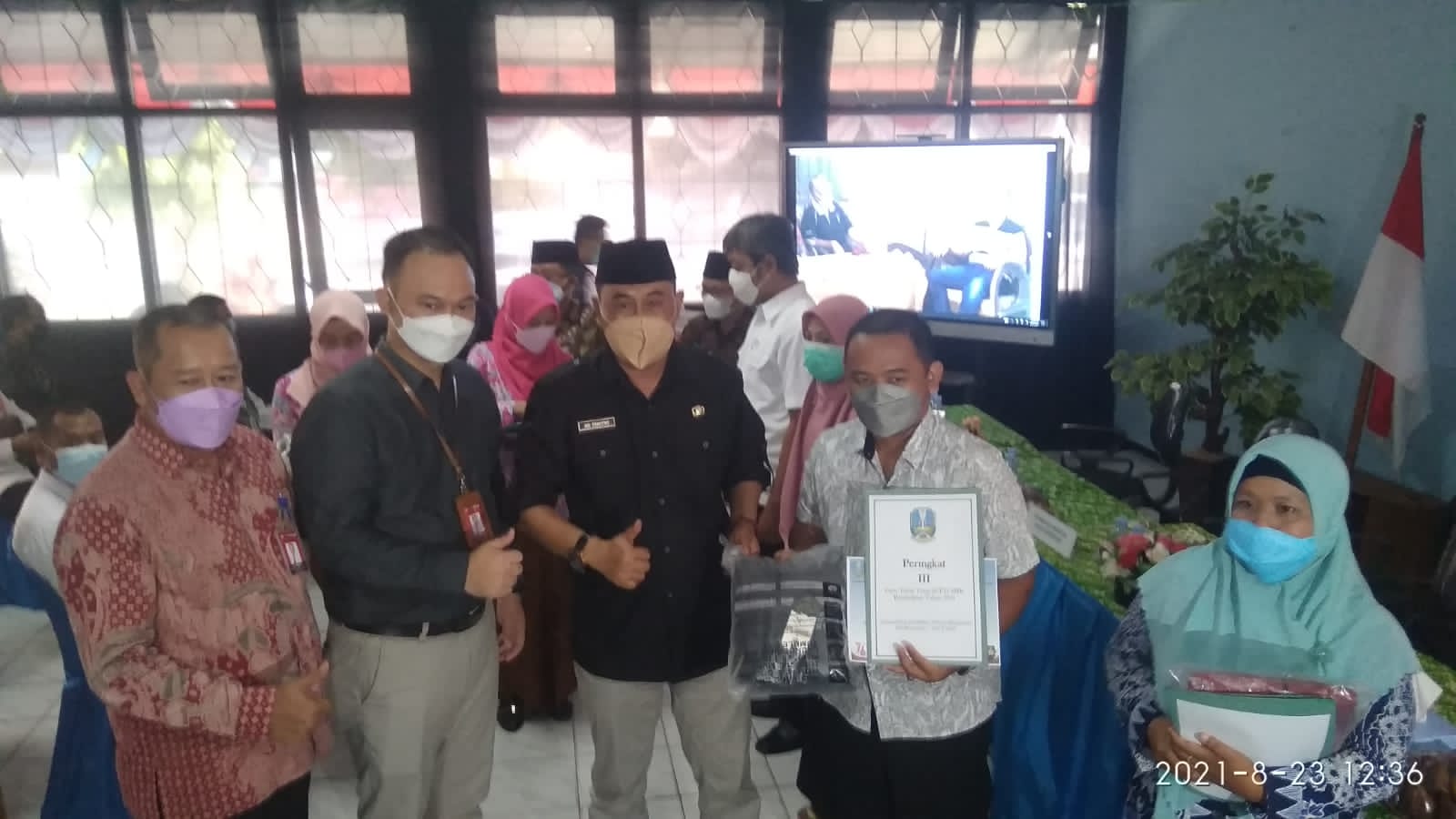 Sebanyak 14 GTT Bojonegoro-Tuban Terima Penghargaan dari Cabdindik