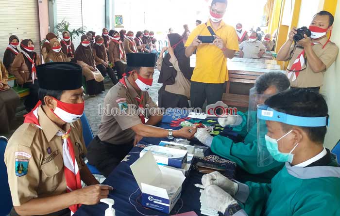 Horee....!!! Mulai September Masuk Sekolah Terbatas