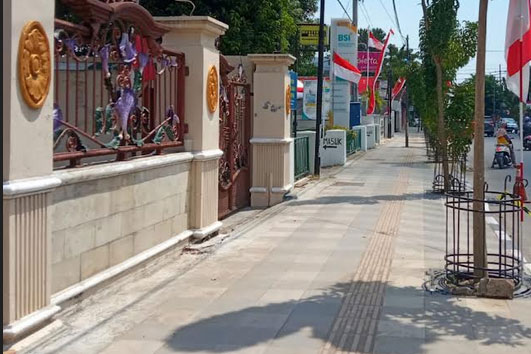Trotoar Hingga Drainase Sepanjang Kawasan Perkotaan Bojonegoro Terus Dipercantik