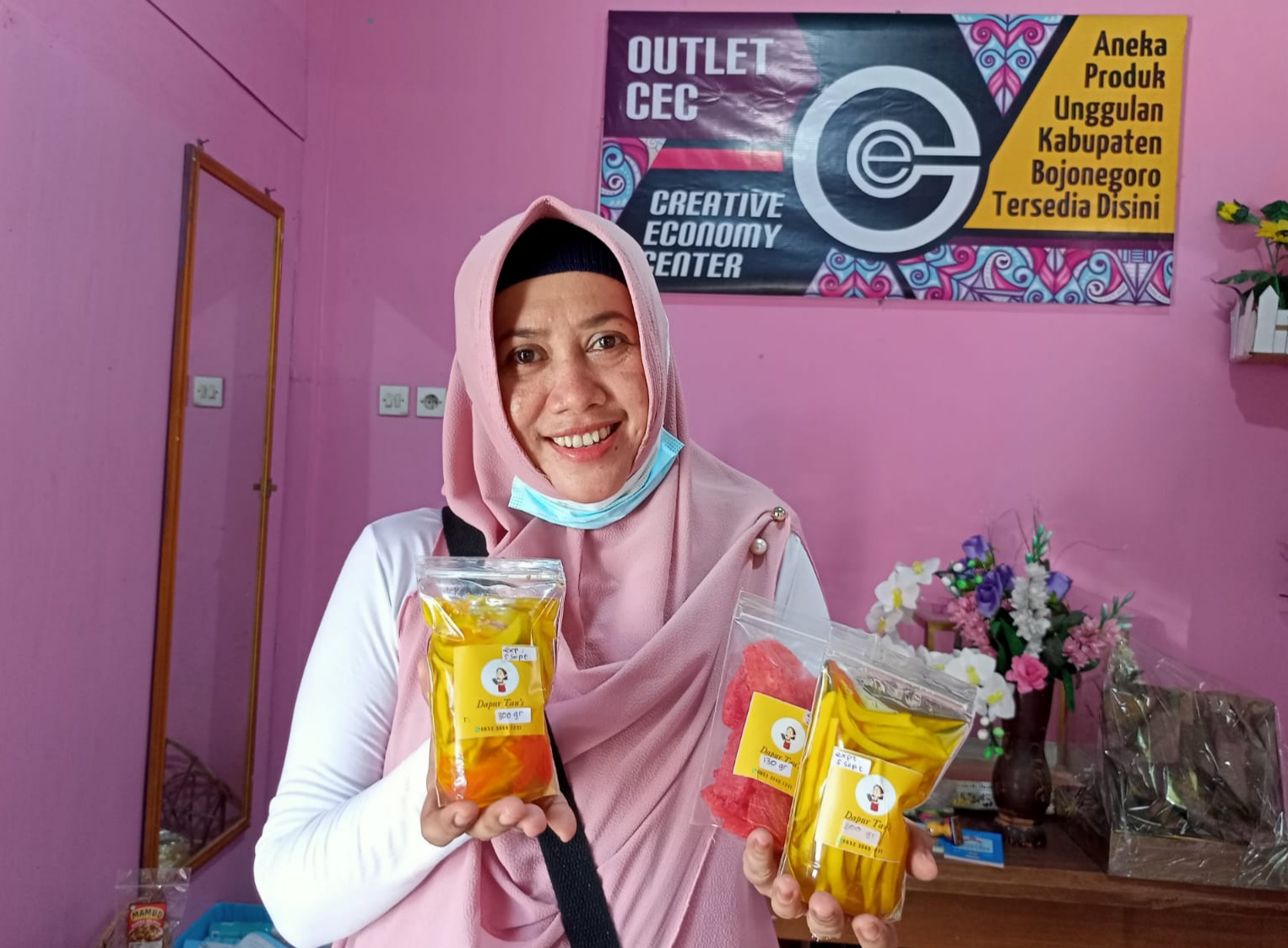Inovatif, Perempuan Kauman Kreasikan Bermacam-Macam  Manisan Legit