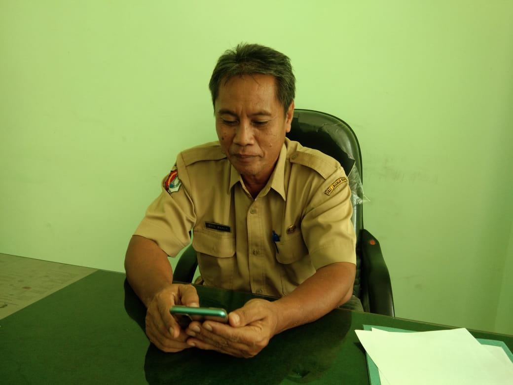 Warga Nekat Konsumsi Ikan Mati Akibat Limbah