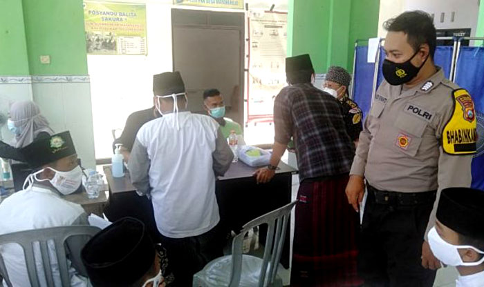 Ribuan Santri Ponpes Attanwir Bojonegoro Divaksin