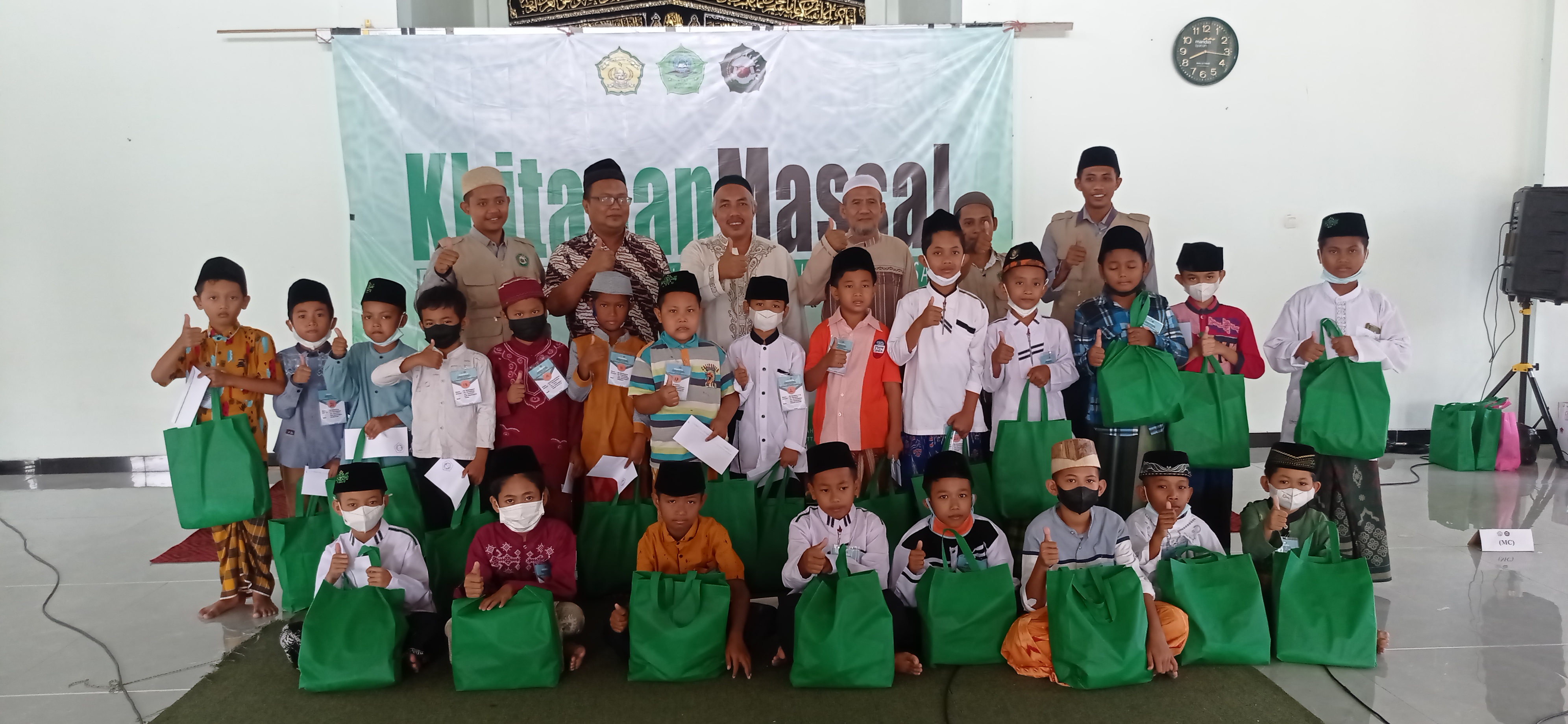 Khitan Massal Infaqo Attanwir Warnai Peringatan Maulid Nabi