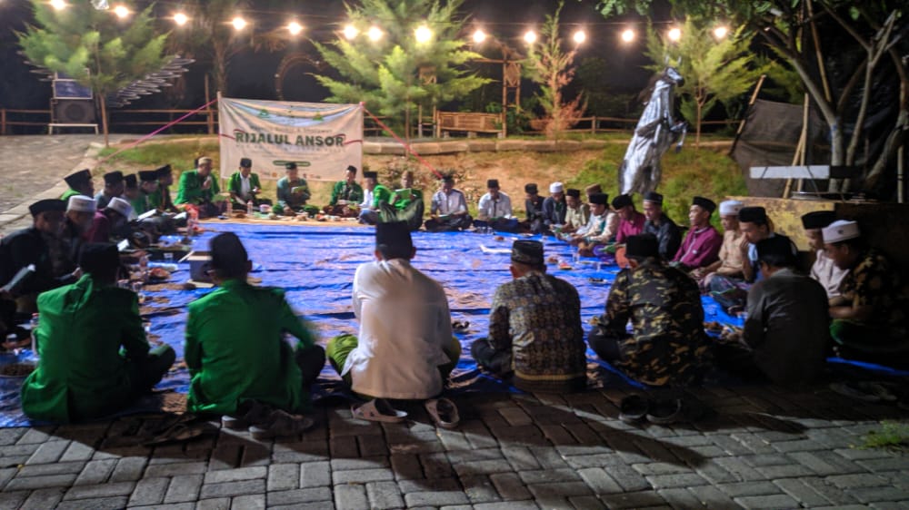 Peringati Maulid Nabi dan Hari Santri, PAC GP Ansor Balen Gelar Dzikir