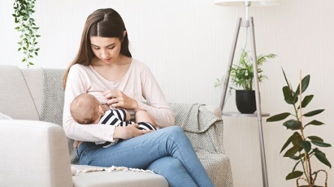 Studi: Menyusui Bisa Cegah Penurunan Kognitif pada Ibu dalam Jangka Panjang