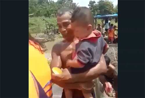 Ajaib..! Balita Hafit Selamat dari Bengawan Solo