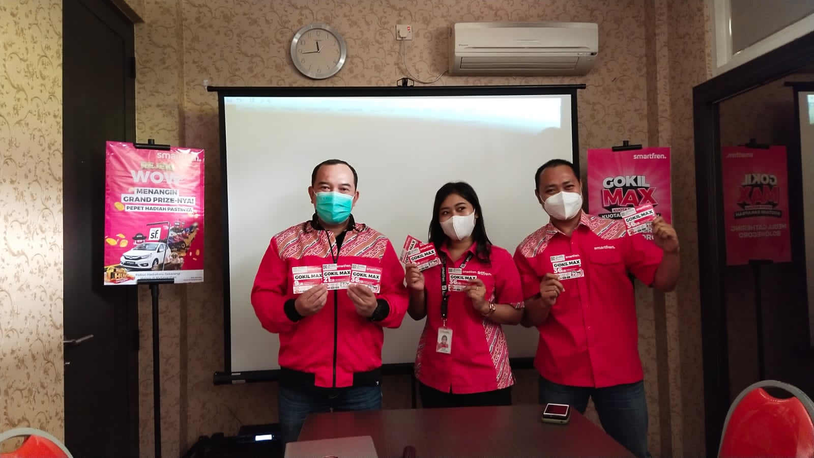 Smartfren GOKIL MAX MAX Semakin Luas, Kuota Sultan Harga Teman Hadir di 10 Kota
