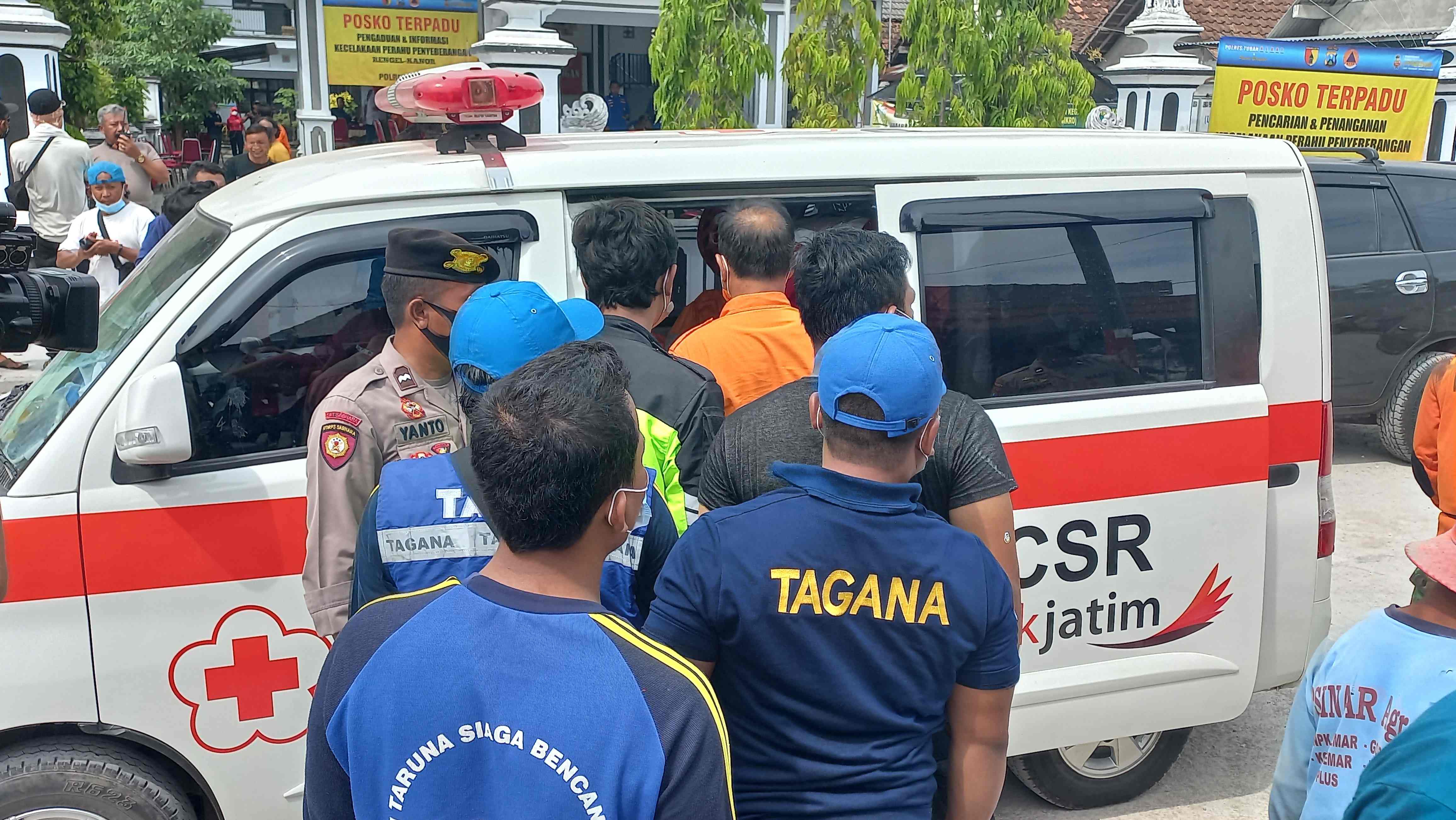 Korban Ke-3 Ditemukan, Jasad Bercelana Pendek