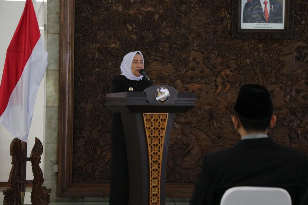 Bupati Bojonegoro Lantik 32 Pejabat Administrator, Pengawas dan Kepala Sekolah
