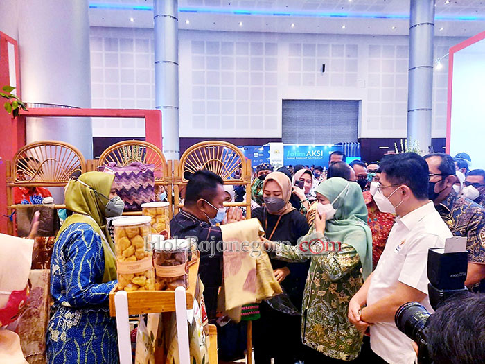 Gubernur Jatim Borong Produk Disabilitas Bojonegoro