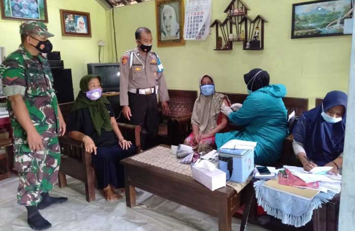 2.245 Dosis Vaksin untuk 18 Desa di Sumberrejo