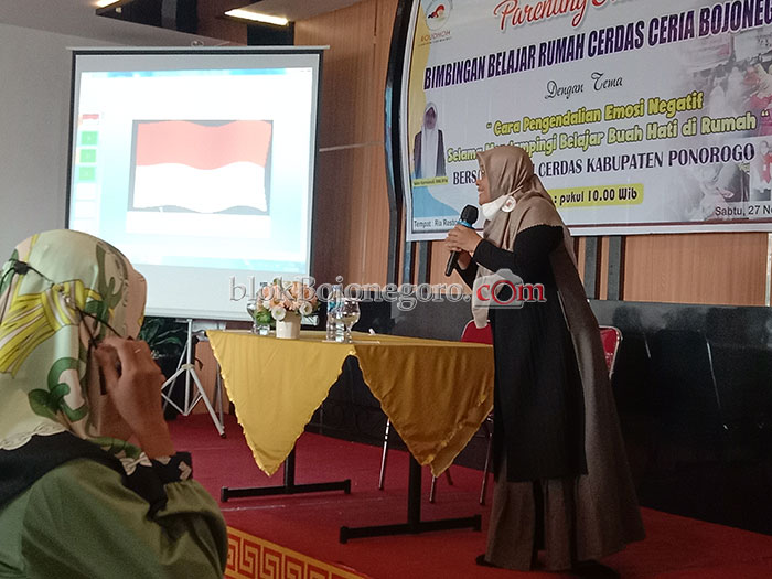 Rumah Cerdas Ceria Gelar Parenting untuk Si Buah Hati