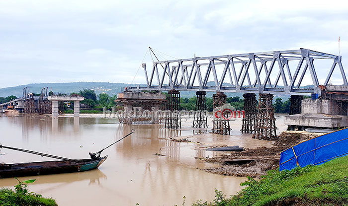Jembatan KaRe Selesai Kapan?