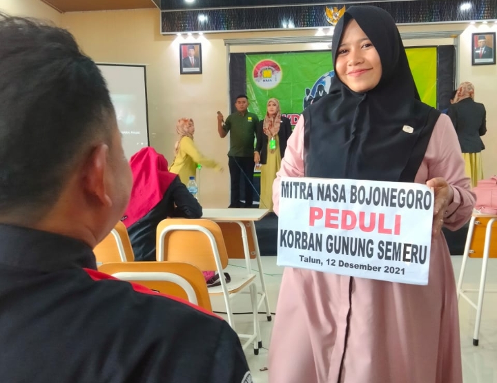 Mitra NASA Bojonegoro Peduli Korban Erupsi Mahameru.