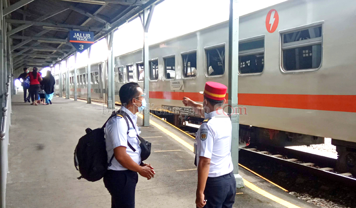Antisipasi Lonjakan Penumpang saat Nataru, Berikut Aturan Naik KA