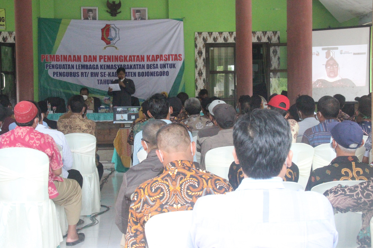 Pemkab Bojonegoro Bina Pengurus RT/RW di Kecamatan Baureno
