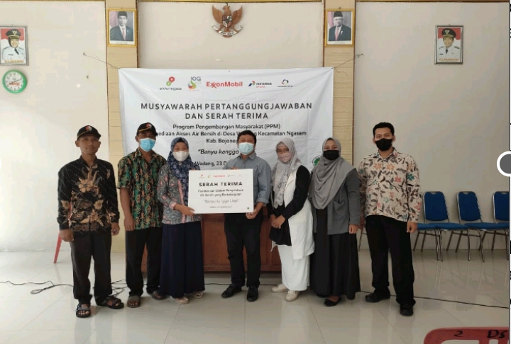 EMCL dan LPPM IKIP Serah Terima Program Akses Air Bersih di Dua Desa