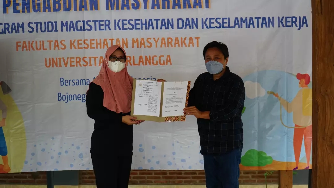 Mahasiswa Universitas Airlangga Gelar Pengabdian Masyarakat di Panggon Sinau Ademos