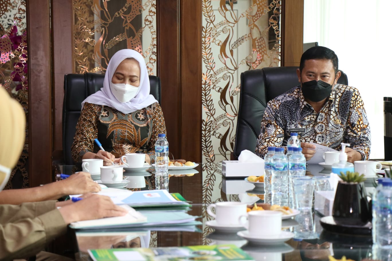 Bupati Bojonegoro Bahas Rencana Pembangunan Waduk Pejok Bersama Bupati Lamongan