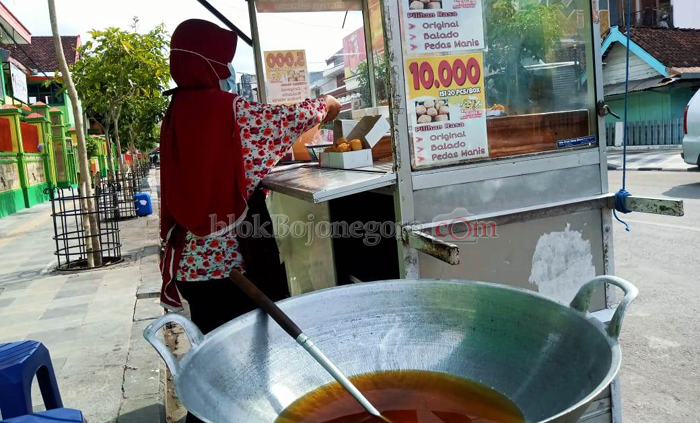 Dampak Minyak Goreng Langka, Pedagang Memilih Libur Hingga Stok Produksi Dikurangi