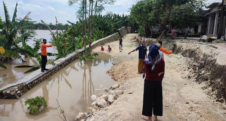 Tanggap Bencana, Masyarakat Apresiasi Pelayanan BPBD Bojonegoro