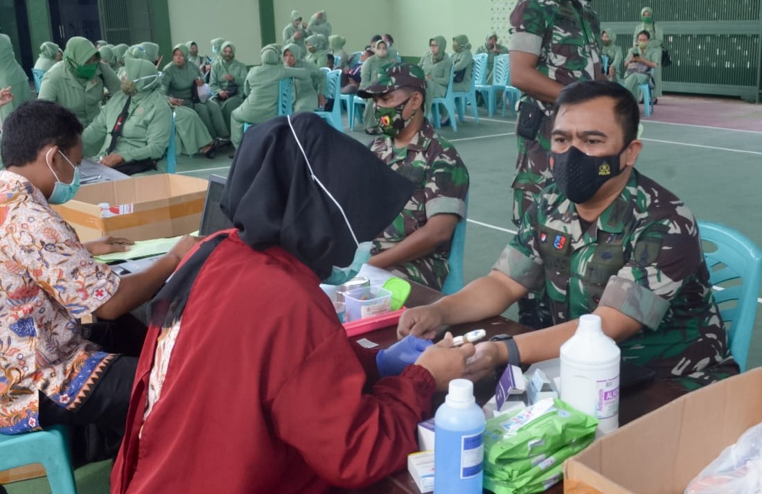 Kodim 0813 dan Persit Kartika Chandra Kirana Gelar Donor Darah
