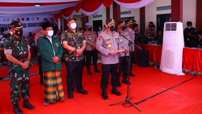 Untuk Percepatan Vaksinasi di Bulan Ramadan, Kapolri Minta Forkopimda dan FKUB Siapkan Strategi