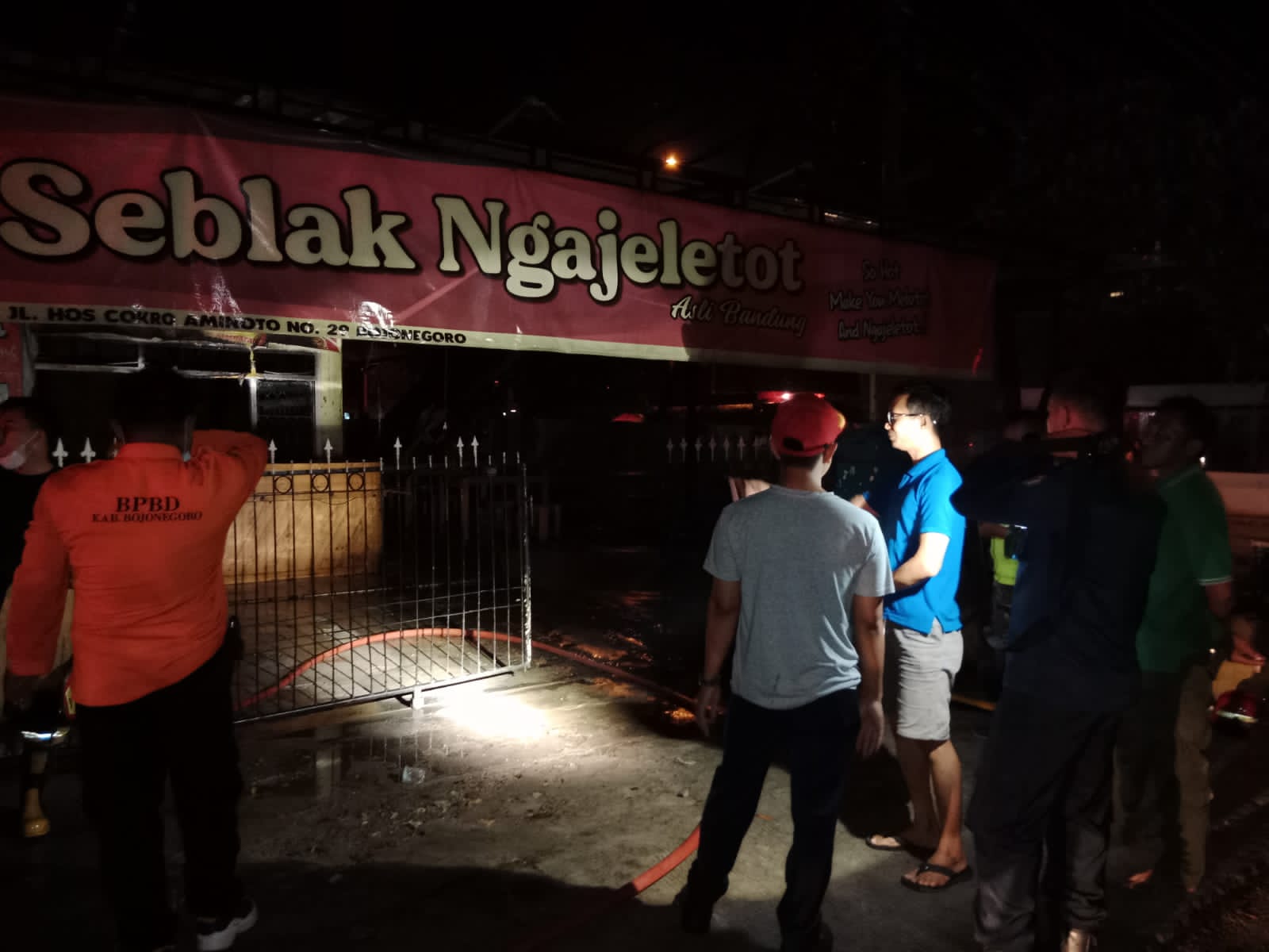 Akibat Korsleting Listrik, Warung Seblak Dilahap Si Jago Merah