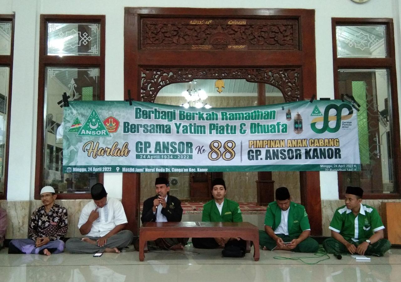 PAC GP Ansor Kecamatan Kanor Beri Santunan Anak Yatim