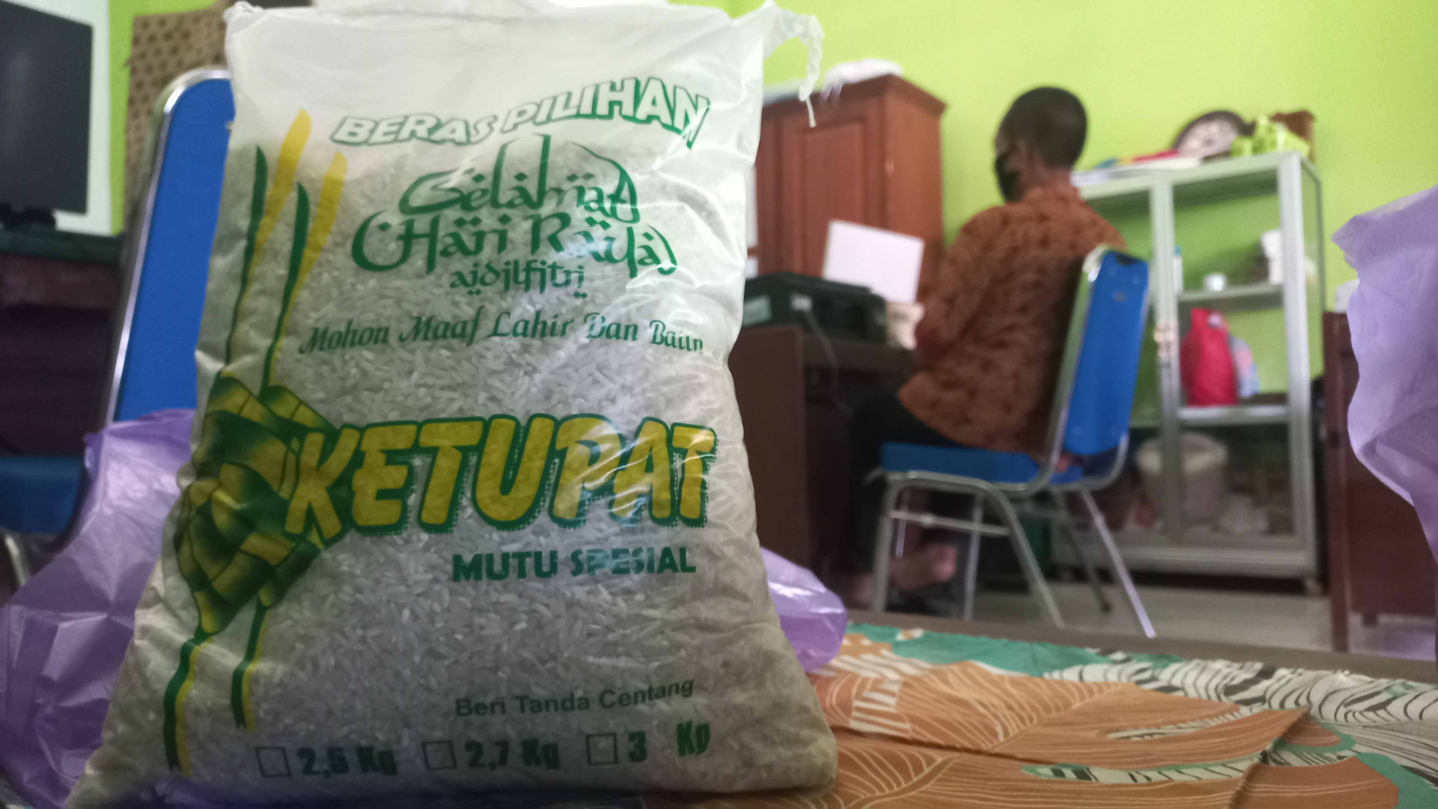 30 Masjid dan Musala Salurkan Zakat dari Kemenag