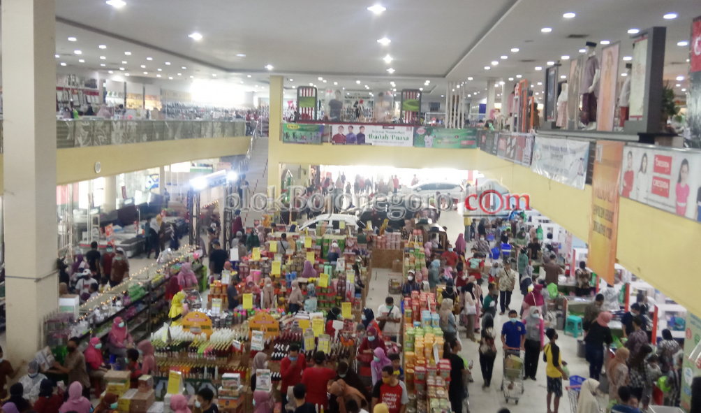 Dua Supermarket di Bojonegoro Pilih Tutup saat Lebaran