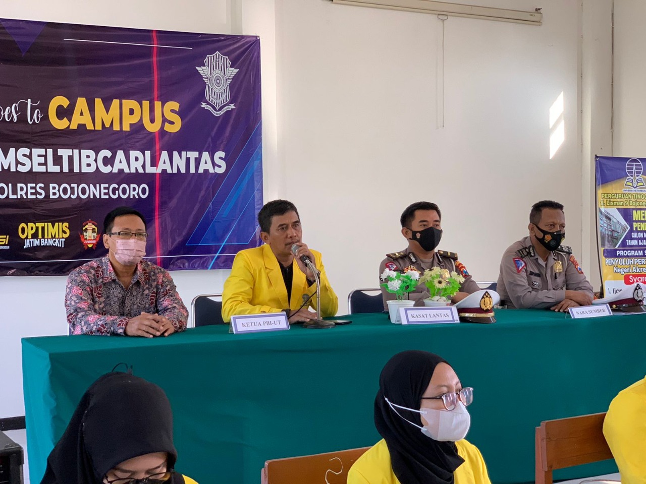 Satlantas Polres Bojonegoro Berikan Etika Lalin ke Mahasiswa