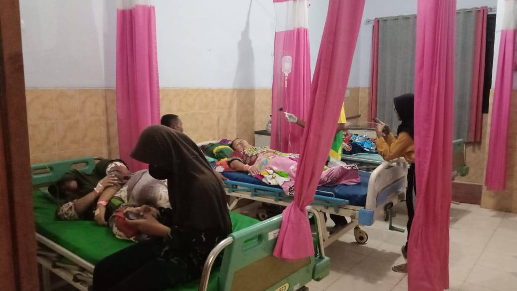 Diduga Keracunan Makanan Kenduri, 89 Warga Rawat Jalan, 5 Diobservasi di Puskesmas