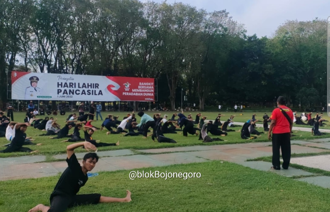 Jelang Kapolres Bojonegoro Cup II, Ratusan Pesilat Latihan Jurus Tunggal