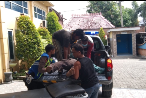 Dua Kecelakaan Satu TKP, 3 Orang Luka-Luka
