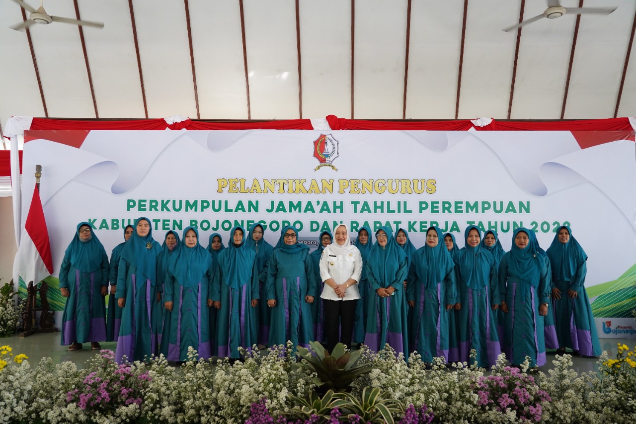 Pengurus Perkumpulan Jamaah Tahlil Perempuan di Bojonegoro Resmi Dilantik