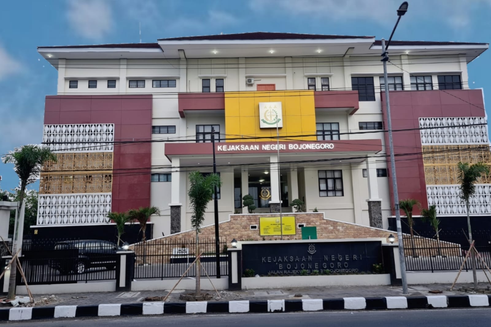 Jalani Proses Hukum, Oknum Jaksa Kejari Bojonegoro Dicopot