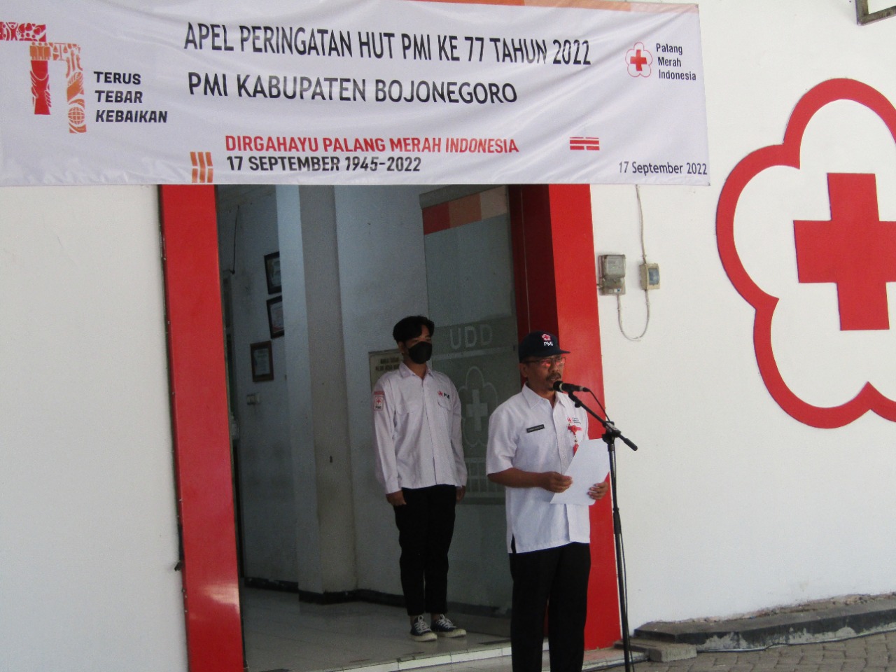 Hernowo: 'Pitulung' Menolong Sesama untuk Kebaikan