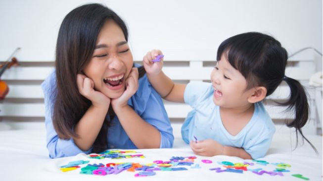 Tingkatkan Kepercayaan Diri Anak, Orang Tua Bisa Lakukan 4 Tips Berikut