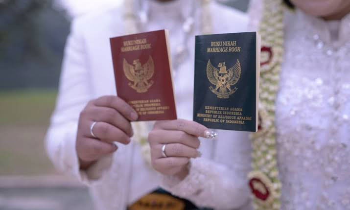 Kemenag Bojonegoro Datangkan 10 Ribu Pasang Buku Nikah