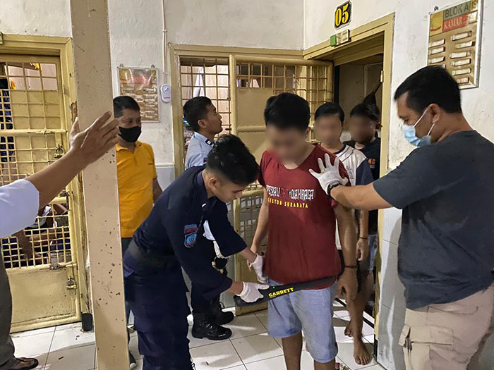 Lapas Bojonegoro Gelar Razia Halinar Dadakan