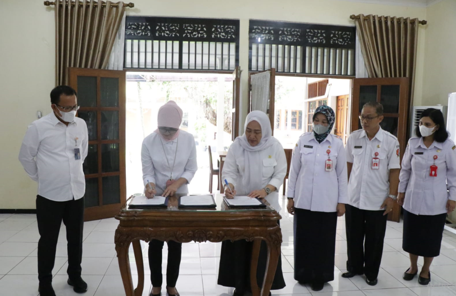Dorong Kedaulatan Pangan, Pemkab Bojonegoro dan Bulog Teken MoU