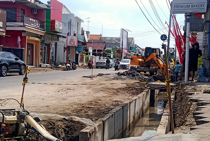 Masuk Musim Penghujan, 200 Paket Pengerjaan Drainase Belum Kelar