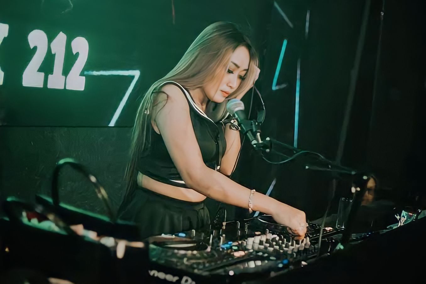 DJ Tessa Morena Laporkan Owner Arisan Bojonegoro ke Polrestabes Surabaya